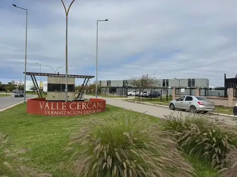 VENTA CASA Valle Cercano 2 DORMITORIOS - LOS JUEGOS
