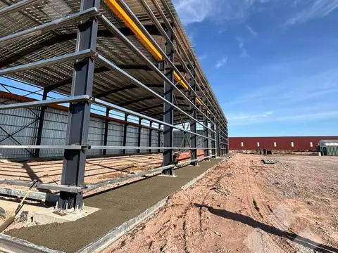 ALQUILER GALPÓN 1080 m2 - Parque industrial AÑELO