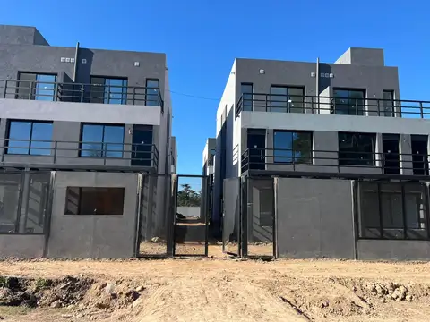 Departamento en Complejo LOS MALVONES, a estrenar