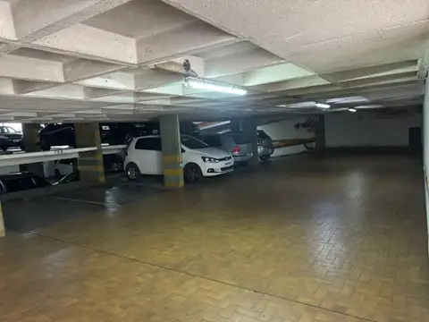 Venta cocheras cubiertas en Belgrano