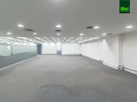 Oficina en Alquiler 50 años