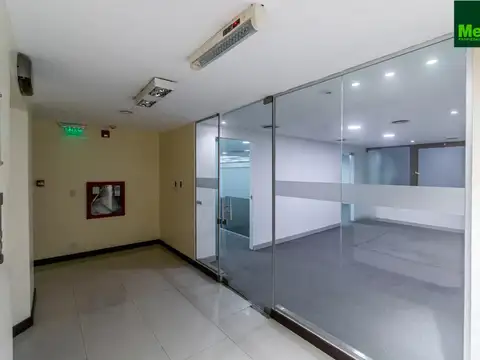 Oficina en Alquiler en Retiro, USD 3.600