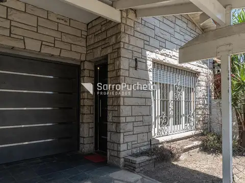 Casa 5 ambientes con 4 baños