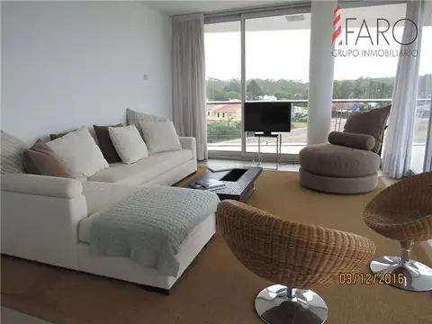 Departamento en Alquiler de 4 ambientes
