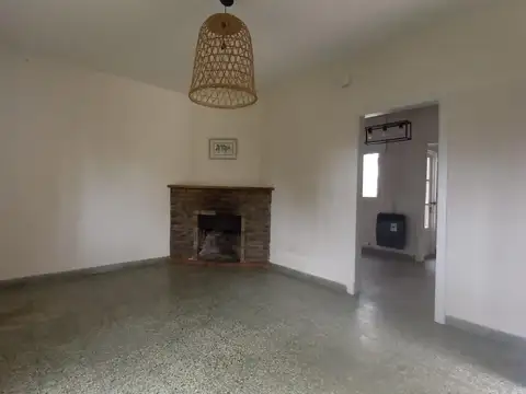 Casa en Alquiler en Marcos Paz, $ 980.000