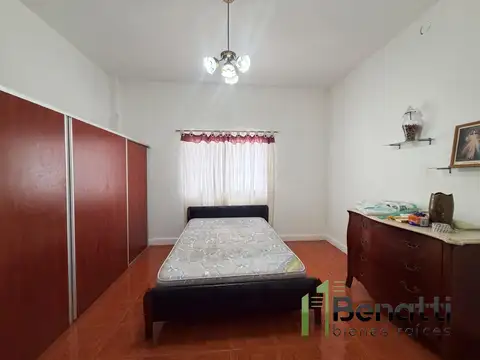 Ph tipo casa en venta 2 ambientes en PB con patio