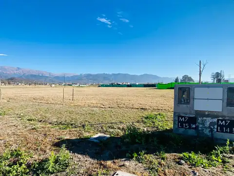 Terreno en Venta de 913,0 m2