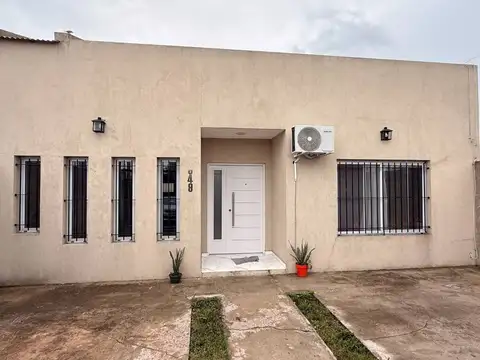 Victorino de la Plaza 900