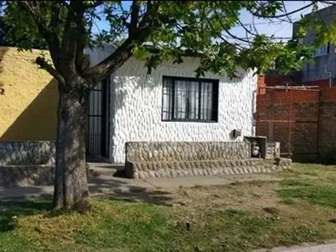 CASA AMERICANA EN QUILMES SUR U$S 42.0000