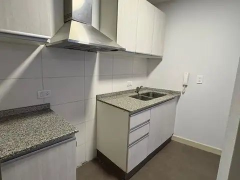 Departamento en Alquiler con 1 cocheras