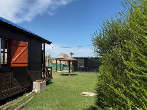 Casa en Venta con 3 cocheras