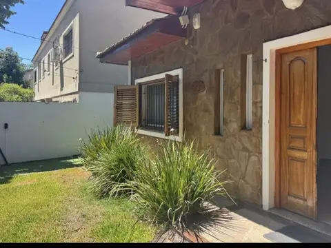 Depto Tipo Casa en Venta con 2