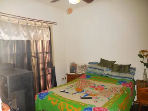 Casa 7 ambientes con 3 baños