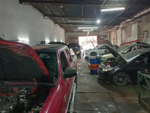 Local en Venta 90 años