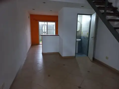 Casa en Alquiler en Ituzaingo, $ 800.000