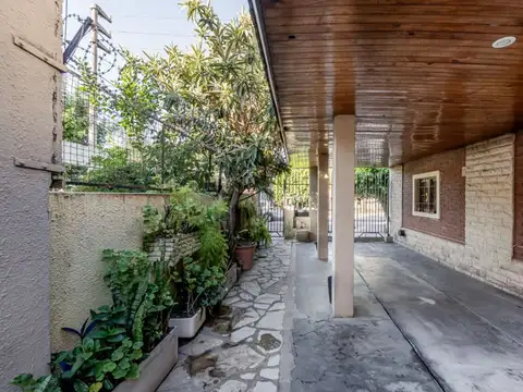 Casa en Venta en Jose Leon Suarez, USD 200.000