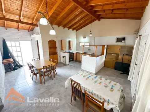 Casa en venta en Ezpeleta Este
