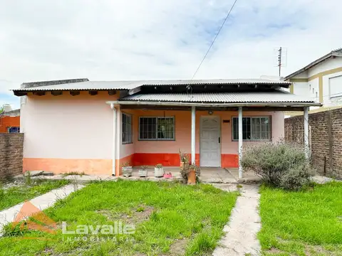 Casa en venta en Ezpeleta Este