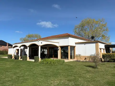 Terreno en Venta 20  mts Frente