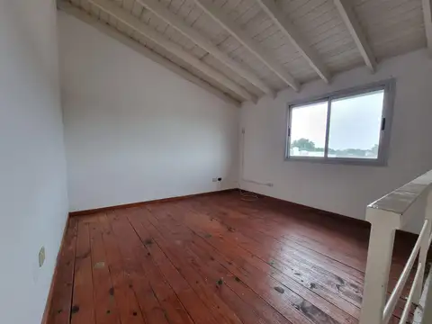 Depto Tipo Casa en Alquiler en Florida, $ 1.400.000