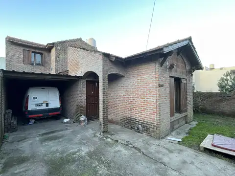 Julián Aguirre 7000