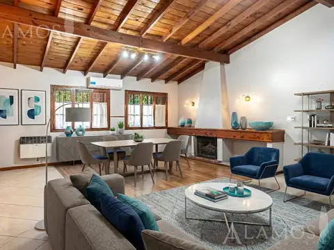 VENTA CASA 5 AMB HAEDO NORTE FONDO PILETA