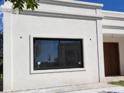 Casa en Venta en El Naudir, USD 260.000