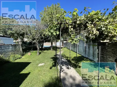 Casa en Venta con 1 cochera