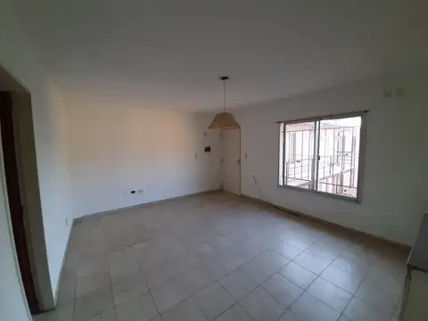 Departamento en Venta en Morón Norte, USD 42.000