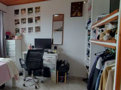 Casa 4 ambientes con 1 baño