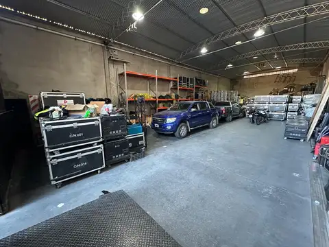 Galpon en Venta Zona Sur Av Velez Sarfield