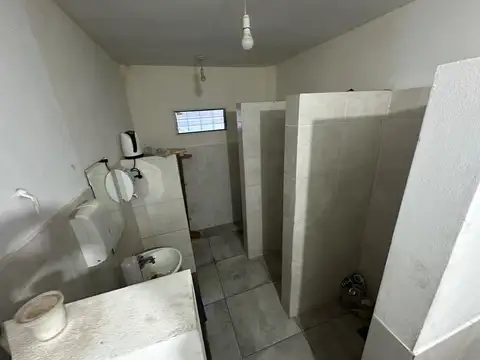 Galpon en Venta Zona Sur Av Velez Sarfield