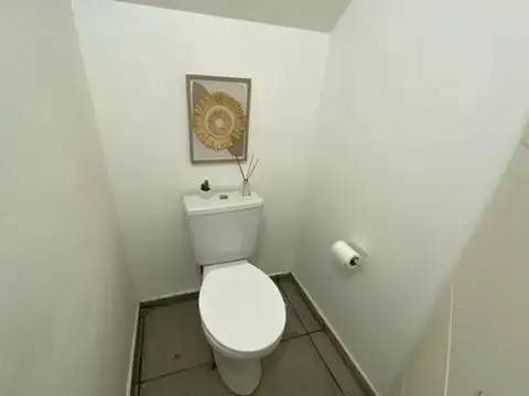 Casa 3 ambientes con 2 baños