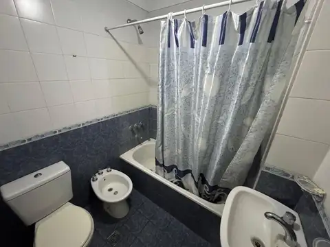 Depto Tipo Casa en Venta 26 años