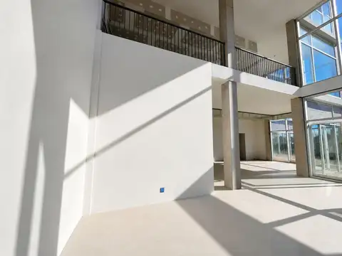 EXCELENTE Local comercial en alquiler en AORA, Bella Vista