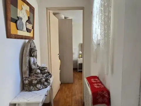Depto Tipo Casa 2 ambientes con 1 baño