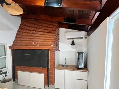 VENTA CASA EN PH -ZONA CÉNTRICA