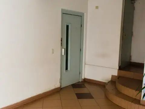 Coronel Ramón Lorenzo Falcón 3500, Piso 3