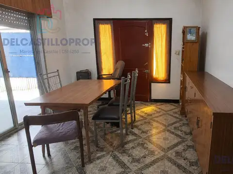 Casa 3 ambientes con 1 baño
