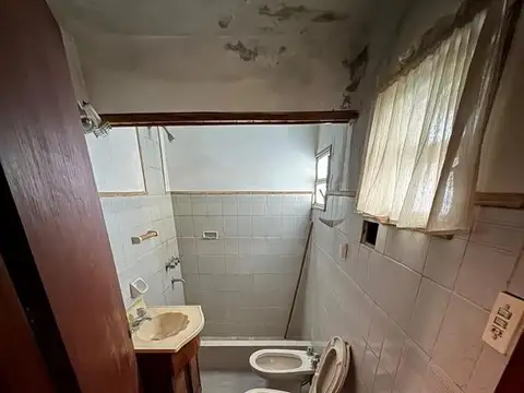 CASA EN JÁUREGUI APTA CRÉDITO