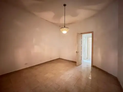 Depto Tipo Casa en Venta al Este