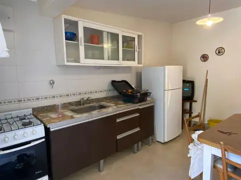 VENTA EN BLOCK - CHALET CON GARAJE + TRES DEPARTAMENTOS
