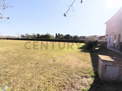 Terreno en Venta en Barrancas de Iraola, USD 130.000