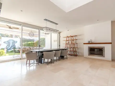 Casa en Venta de 4 dormitorios