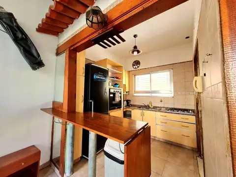 Depto Tipo Casa 7 ambientes con 3 baños