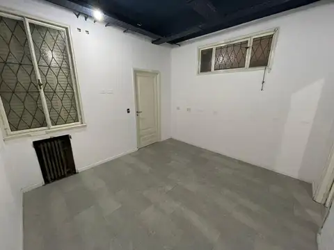 Oficina en Alquiler al Este