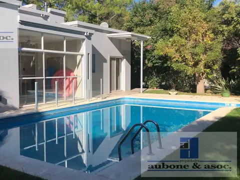 Casa en Alquiler en Country Club Los Cardales, USD 12.000