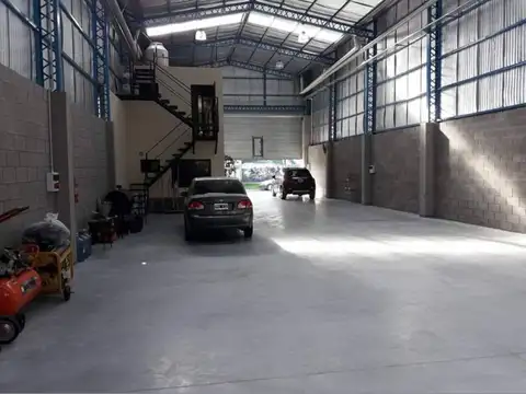 Galpon en Venta en Grand Bourg, USD 400.000
