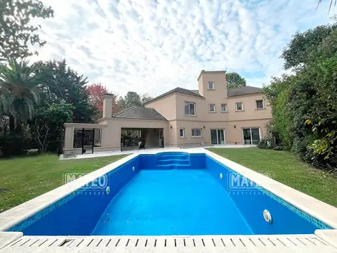 Casa en Venta de 5 dormitorios