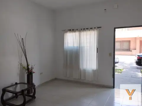 Depto Tipo Casa en Venta de 2 ambientes
